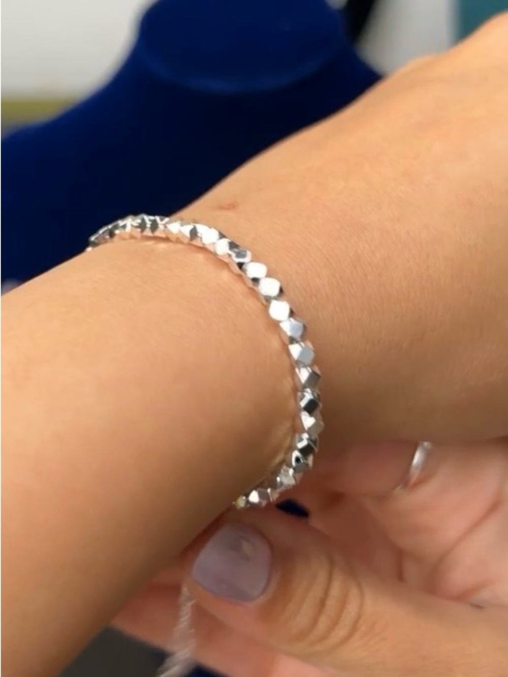 ✨ 925 Sterling Silver Diamond-Cut Bracelet – 8” ✨
